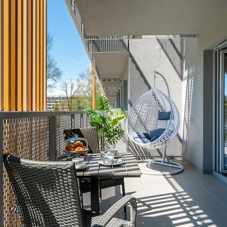 Exclusive Gold Apartment Krasków Exterior foto
